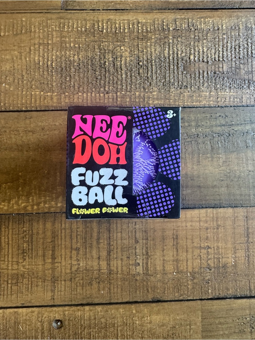 NeeDoh Fuzz Ball Flower Power - Purple